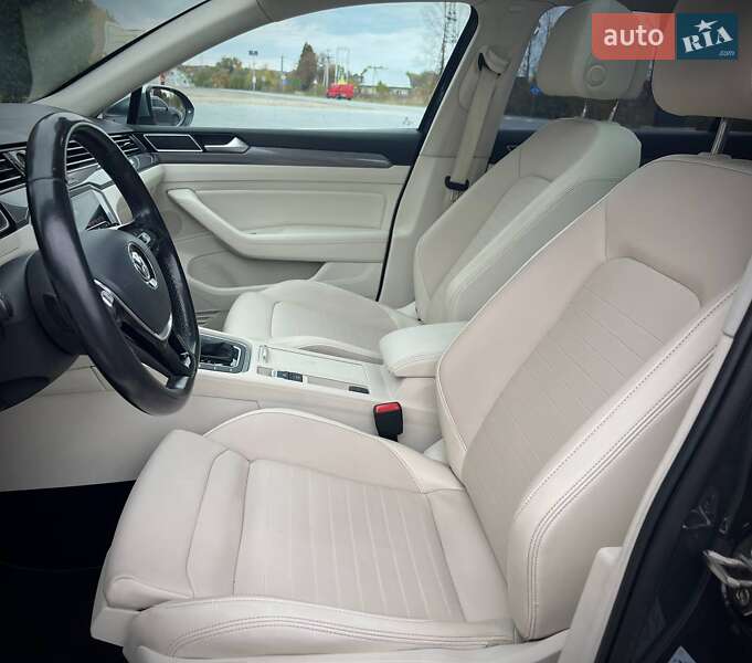 Универсал Volkswagen Passat Alltrack 2019 в Коломые фото 39 Универсал Volkswagen Passat Alltrack 2019 в Коломые