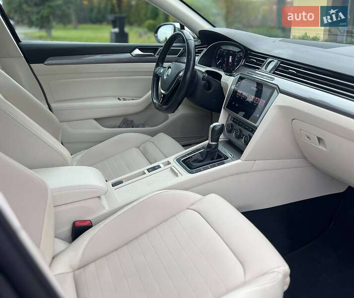 Универсал Volkswagen Passat Alltrack 2019 в Коломые фото 45 Универсал Volkswagen Passat Alltrack 2019 в Коломые