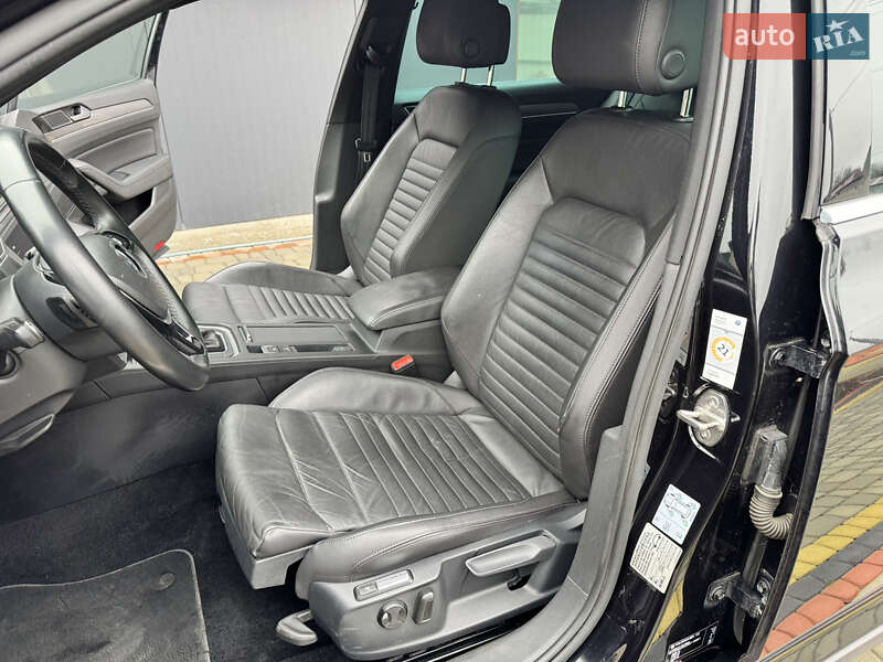 Універсал Volkswagen Passat Alltrack 2019 в Чернівцях