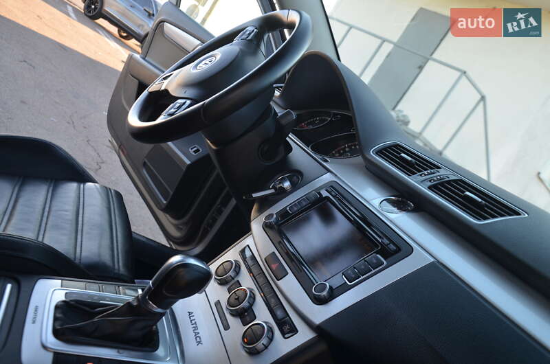 Універсал Volkswagen Passat Alltrack 2014 в Дрогобичі