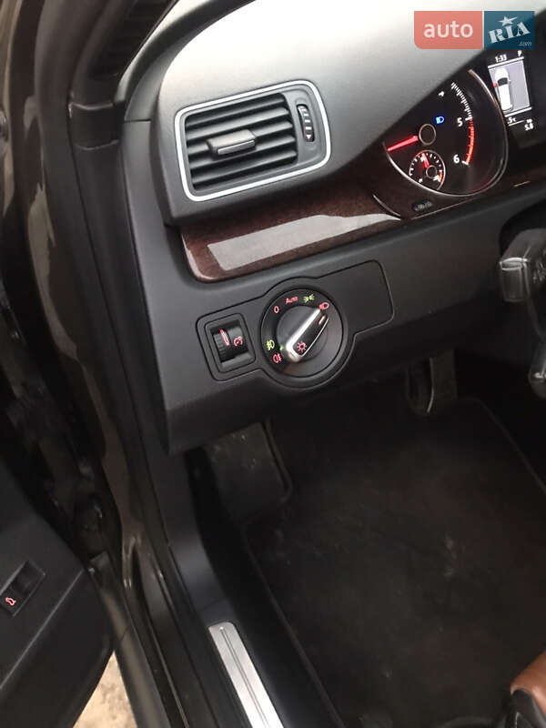 Універсал Volkswagen Passat Alltrack 2013 в Долині