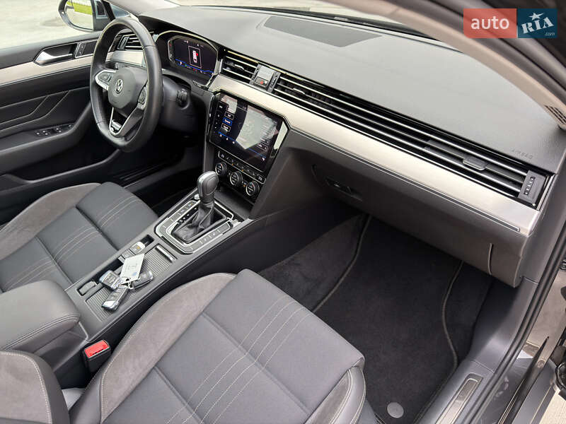 Универсал Volkswagen Passat Alltrack 2020 в Луцке фото 47 Универсал Volkswagen Passat Alltrack 2020 в Луцке