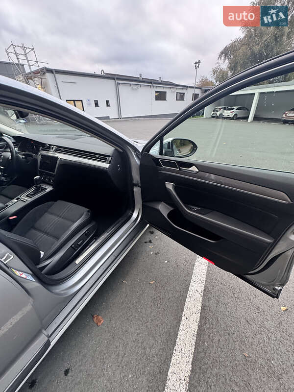 Універсал Volkswagen Passat Alltrack 2018 в Тячеві фото 17 Універсал Volkswagen Passat Alltrack 2018 в Тячеві