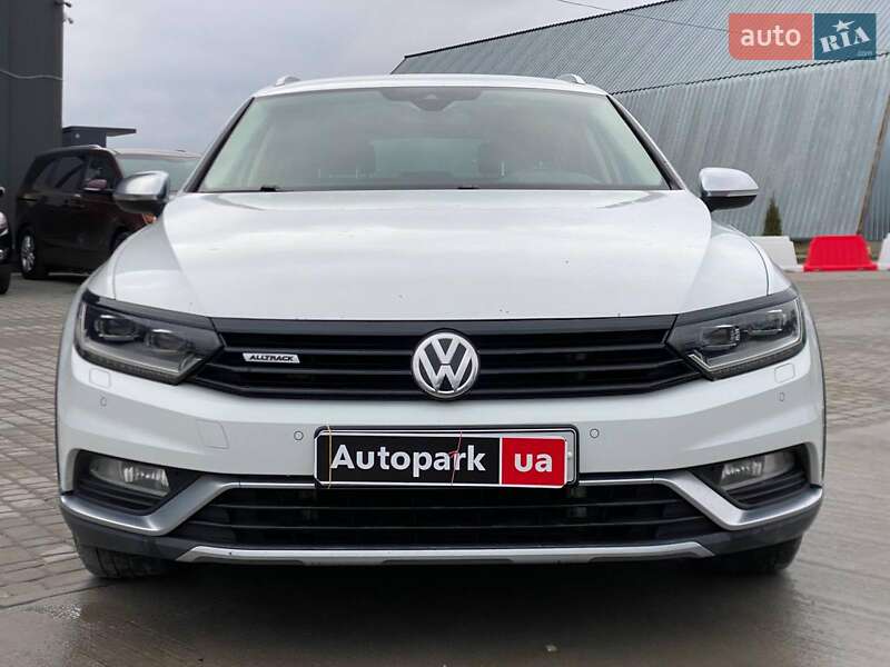 Универсал Volkswagen Passat Alltrack 2017 в Львове
