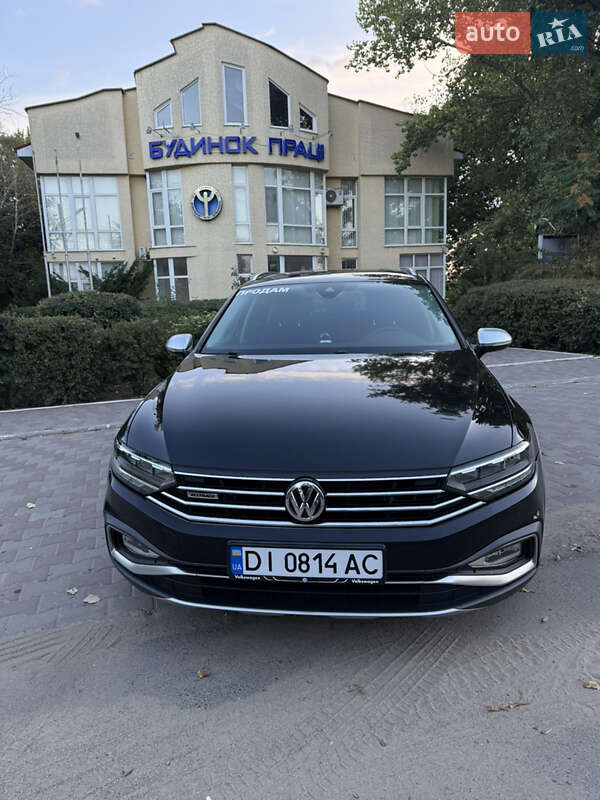 Volkswagen Passat Alltrack 2019