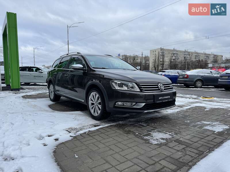 Универсал Volkswagen Passat Alltrack 2013 в Киеве фото 4 Универсал Volkswagen Passat Alltrack 2013 в Киеве