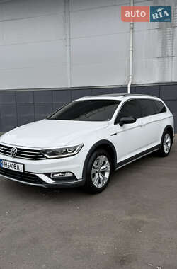 Универсал Volkswagen Passat Alltrack 2019 в Одессе
