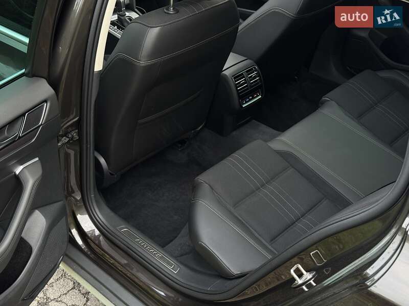 Универсал Volkswagen Passat Alltrack 2018 в Луцке