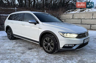 Універсал Volkswagen Passat Alltrack 2018 в Києві