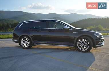 Универсал Volkswagen Passat Alltrack 2015 в Подволочиске