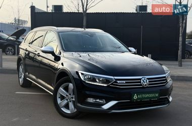 Универсал Volkswagen Passat Alltrack 2018 в Киеве
