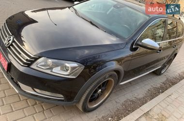 Універсал Volkswagen Passat Alltrack 2012 в Нововолинську