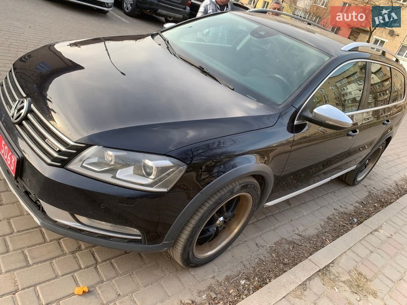Volkswagen Passat Alltrack 2012