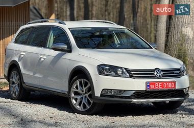 Універсал Volkswagen Passat Alltrack 2014 в Радивиліві