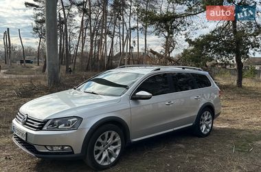 Універсал Volkswagen Passat Alltrack 2014 в Харкові