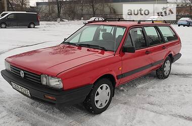 Универсал Volkswagen Passat B2 1988 в Киеве