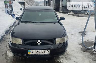 Седан Volkswagen Passat B5 1999 в Львове