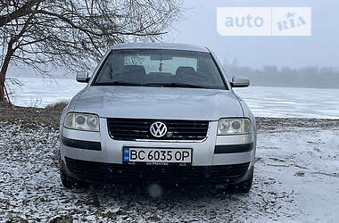 Седан Volkswagen Passat B5 2000 в Киеве