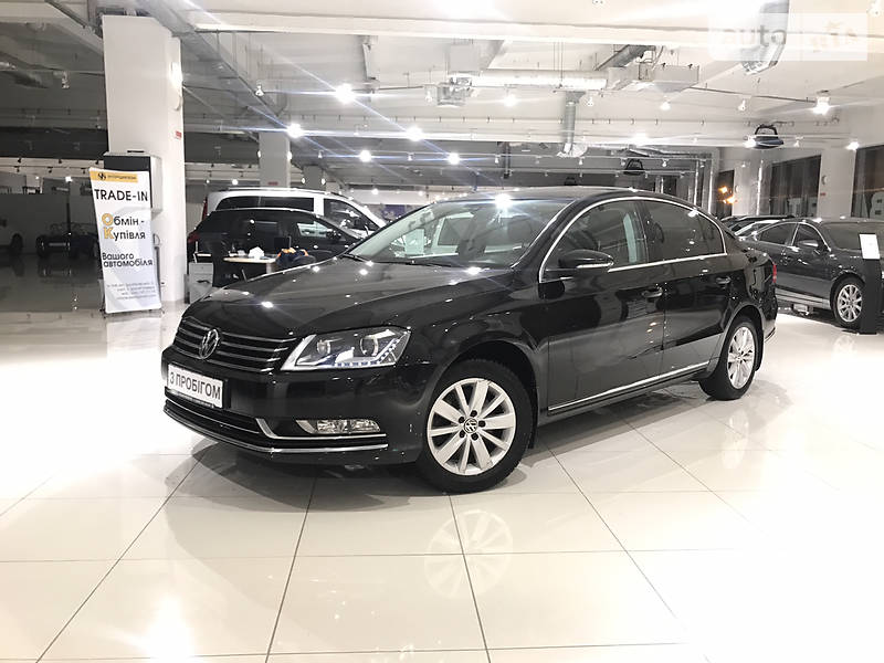 Volkswagen Passat 2013 року