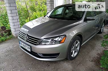 Volkswagen Passat B7 2012 Volkswagen Passat B7 2012