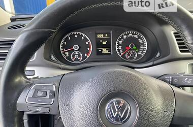 Седан Volkswagen Passat B7 2012 в Прилуках