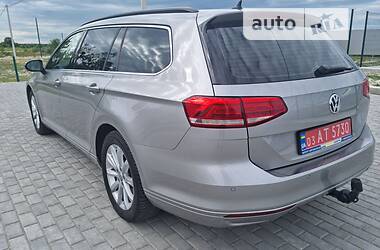 Универсал Volkswagen Passat B8 2015 в Бродах