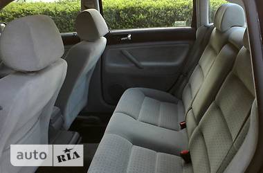 Седан Volkswagen Passat 1998 в 