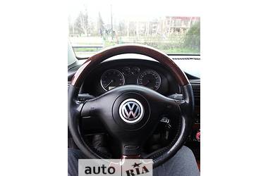 Седан Volkswagen Passat 2002 в Одессе