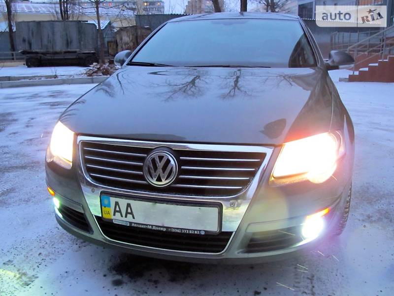 Седан Volkswagen Passat 2006 в Киеве