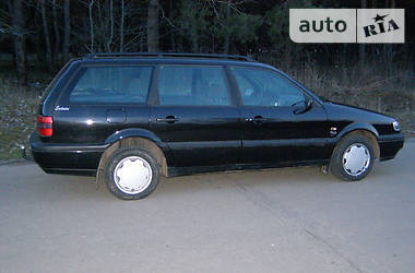 Универсал Volkswagen Passat 1995 в Полтаве