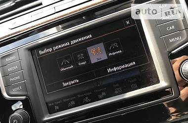 Седан Volkswagen Passat 2016 в Киеве