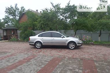 Седан Volkswagen Passat 1999 в Тернополе