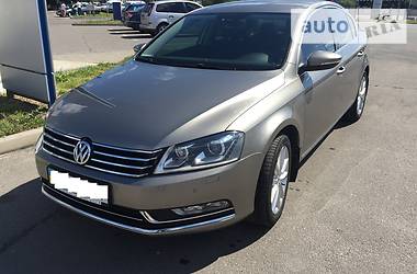  Volkswagen Passat 2011 в Полтаве