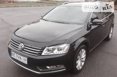 Универсал Volkswagen Passat 2011 в Новомосковске