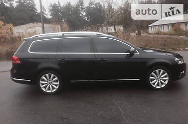 Универсал Volkswagen Passat 2011 в Новомосковске