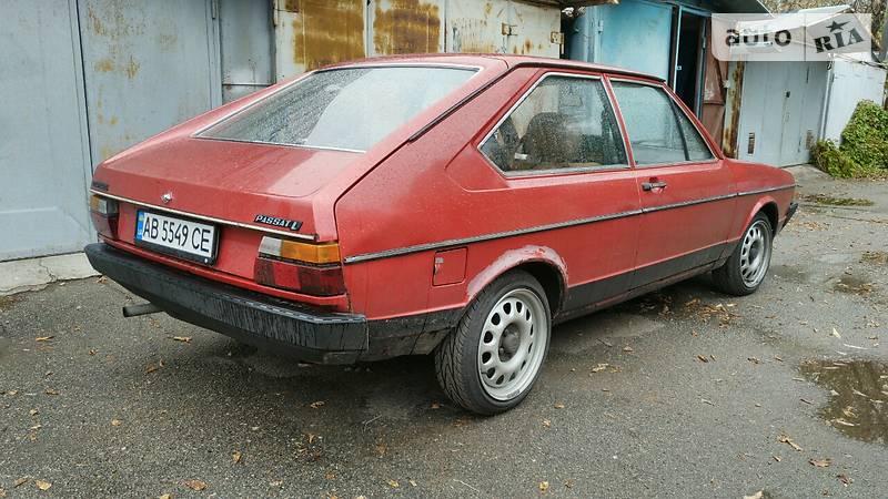 Ліфтбек Volkswagen Passat 1980 в Києві