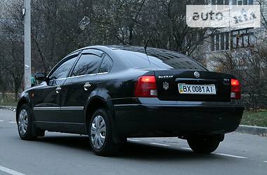 Седан Volkswagen Passat 1998 в Виннице