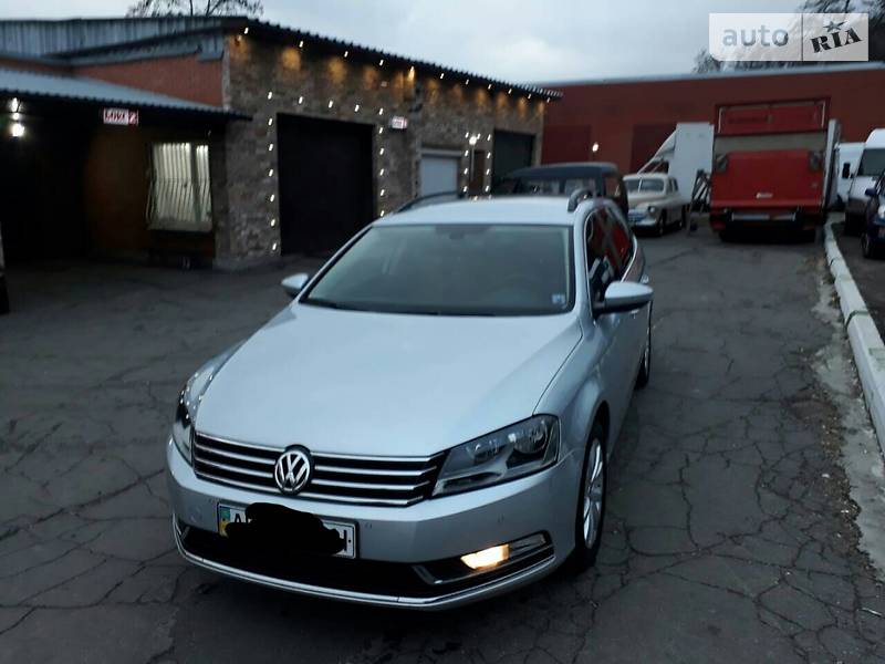 Универсал Volkswagen Passat 2012 в 