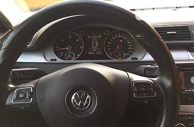 Универсал Volkswagen Passat 2011 в Коломые