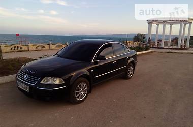 Седан Volkswagen Passat 2003 в Херсоне