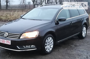 Универсал Volkswagen Passat 2014 в Ровно