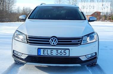 Универсал Volkswagen Passat 2015 в Дрогобыче