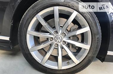  Volkswagen Passat 2017 в Киеве