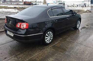 Седан Volkswagen Passat 2006 в Киеве