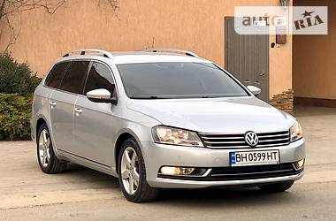 Универсал Volkswagen Passat 2014 в Одессе