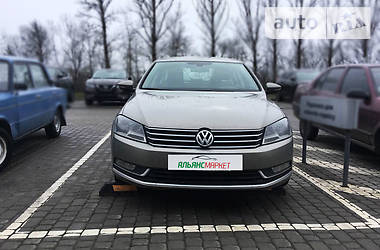 Volkswagen Passat 2012