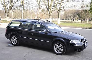 Универсал Volkswagen Passat 2004 в Ровно