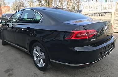 Седан Volkswagen Passat 2014 в Тернополе