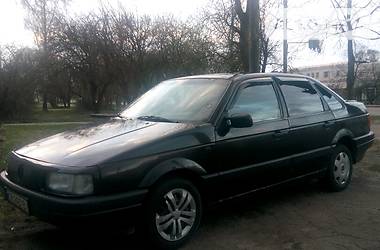 Седан Volkswagen Passat 1988 в Чернигове