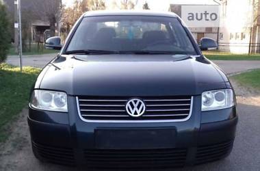 Седан Volkswagen Passat 2004 в Львові